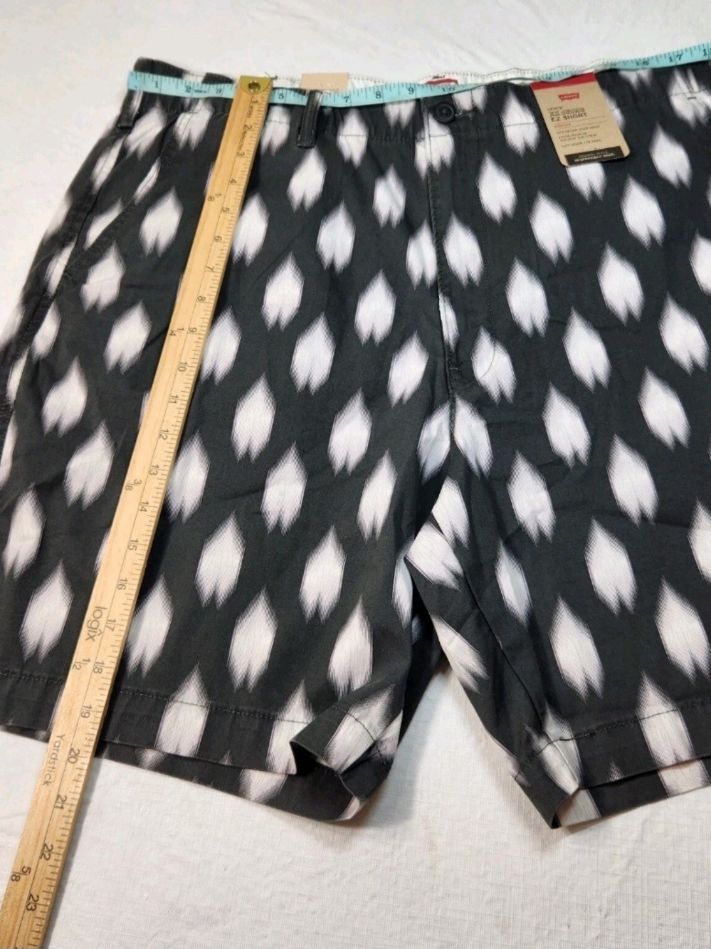 Levi's Men's Short Size XL XX Chino EZ Stretch Geometric Gray Shorts NWT 04 - Picture 4 of 9